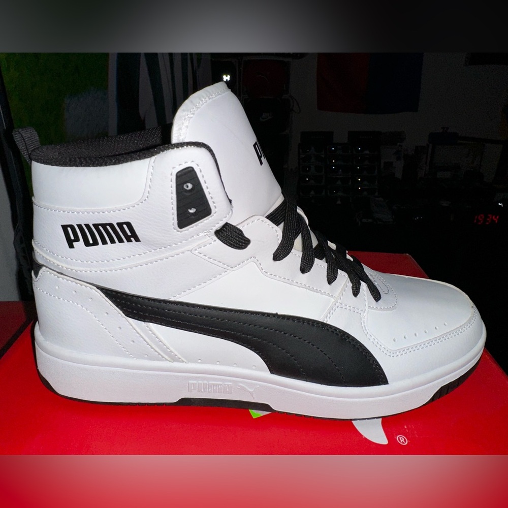 Puma Rebound Joy – New in Box – Men’s Sneaker – Retro Court Edge Deadstock